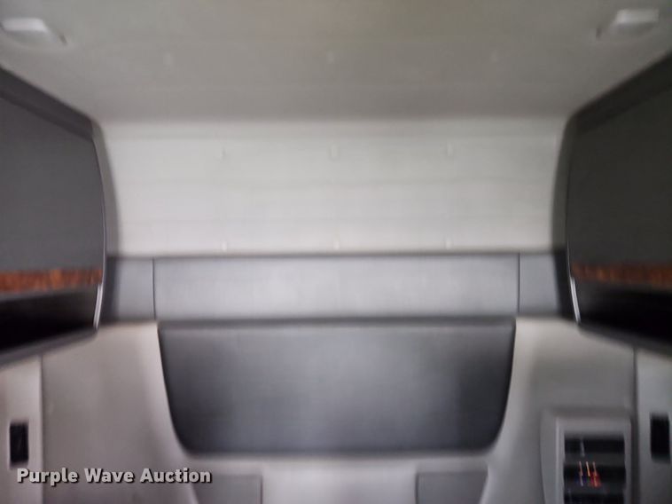 image for item DO1167 2022 International LT625  semi truck