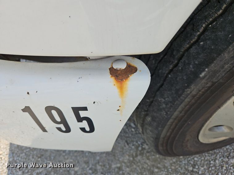 image for item DO1168 2016 Kenworth T270  flatbed truck