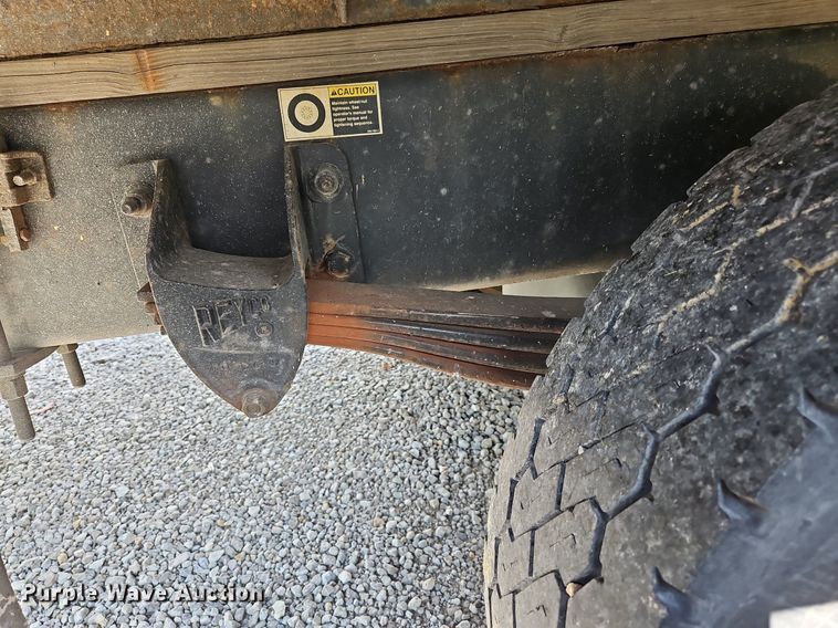 image for item DO1168 2016 Kenworth T270  flatbed truck