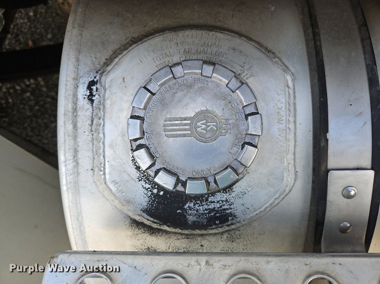 image for item DO1168 2016 Kenworth T270  flatbed truck