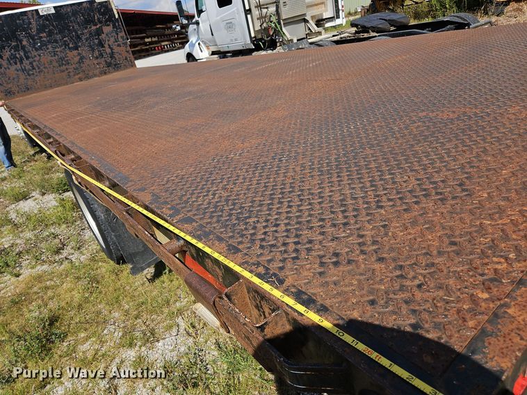 image for item DO1168 2016 Kenworth T270  flatbed truck