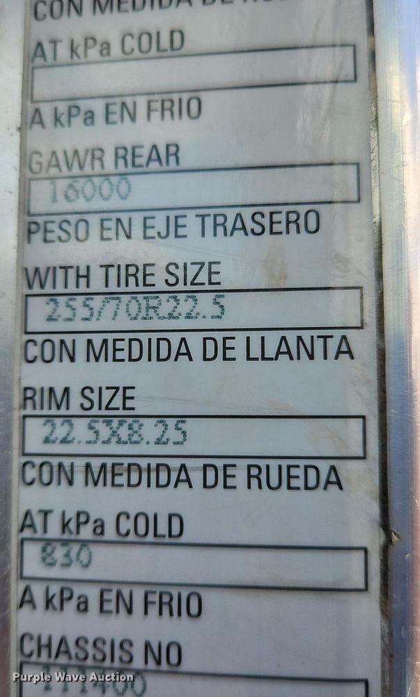 image for item DO1168 2016 Kenworth T270  flatbed truck