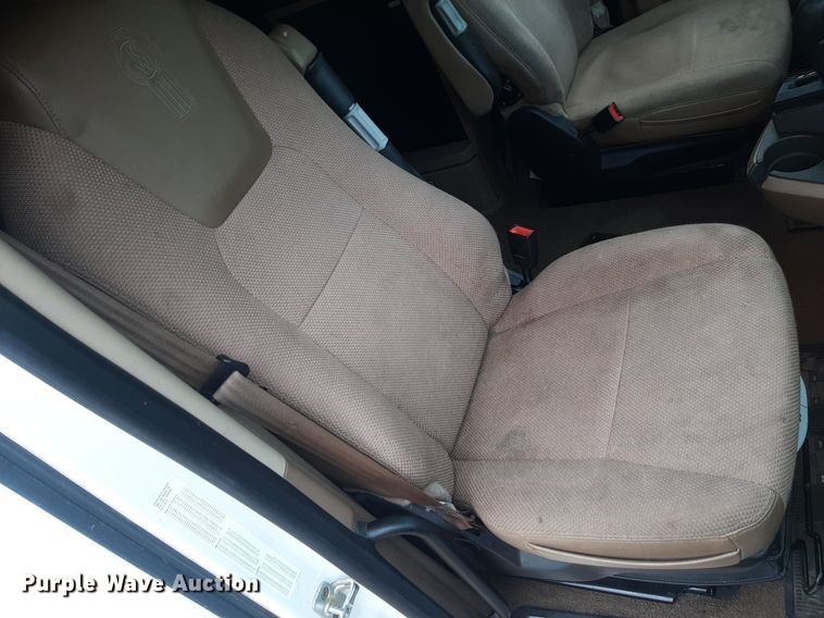 image for item DO3140 2015 Kenworth T680  semi truck