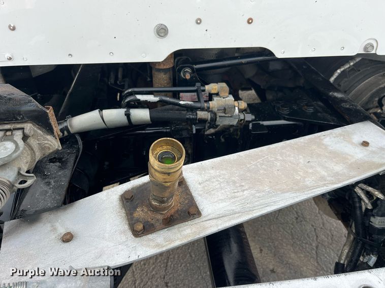 image for item DP2099 2015 Kenworth T880  semi truck