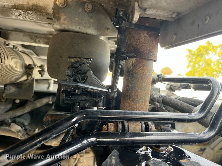 image for item DP2099 2015 Kenworth T880  semi truck