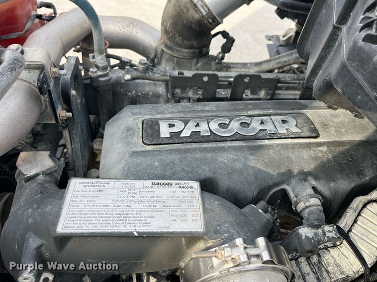 image for item DP2099 2015 Kenworth T880  semi truck