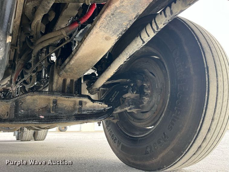 image for item DP2099 2015 Kenworth T880  semi truck