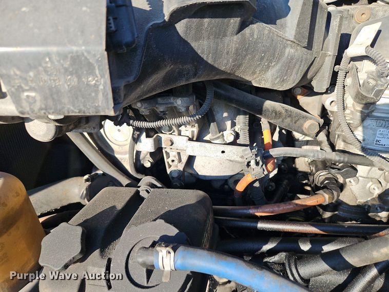 image for item DP2455 2011 Freightliner Cascadia  semi truck