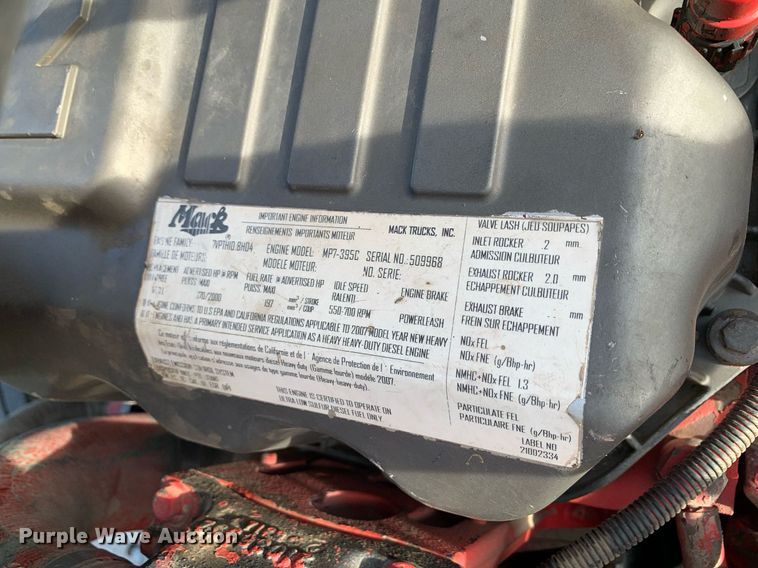 image for item DP8689 2009 Mack GU713  semi truck