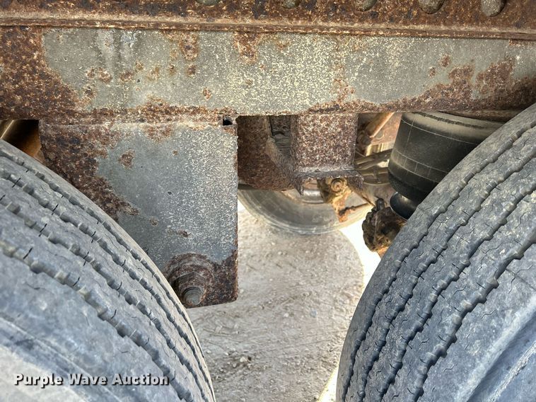 image for item DQ0965 1998 Wabash  dry van trailer