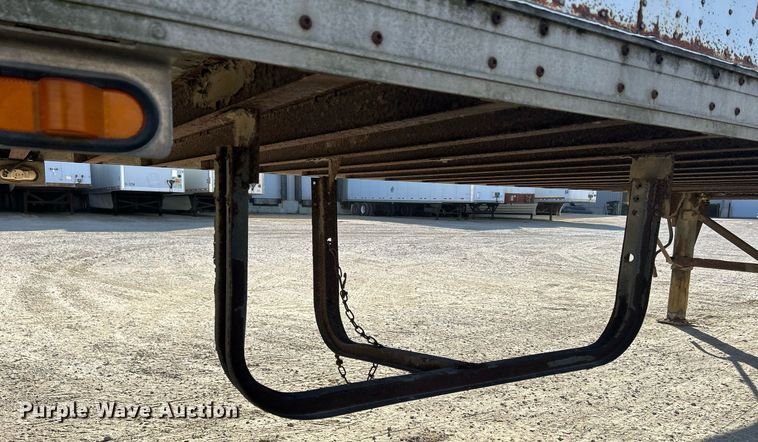 image for item DQ0965 1998 Wabash  dry van trailer