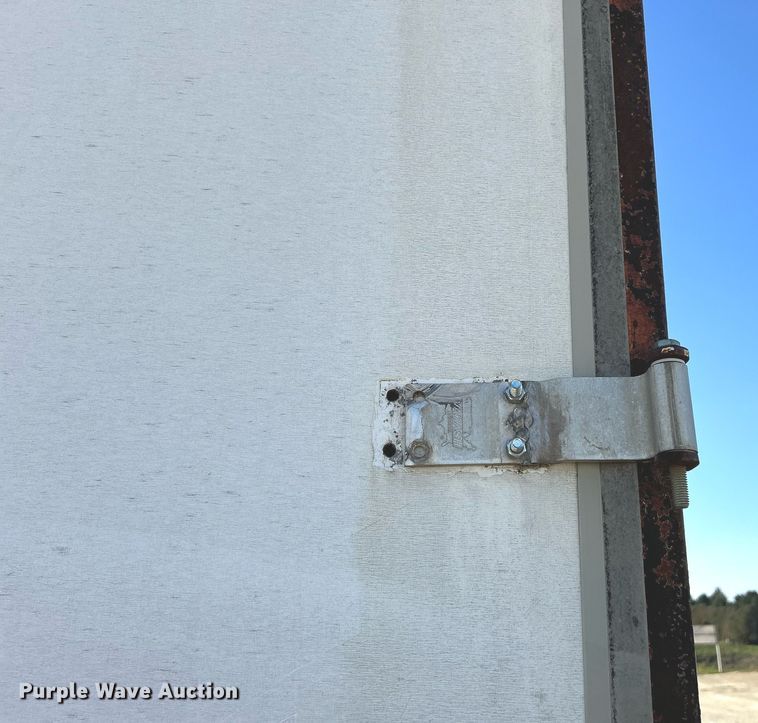 image for item DQ0965 1998 Wabash  dry van trailer