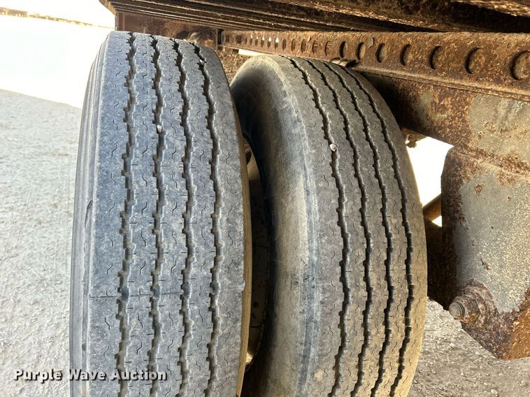 image for item DQ0965 1998 Wabash  dry van trailer