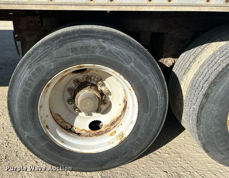 image for item DQ0965 1998 Wabash  dry van trailer