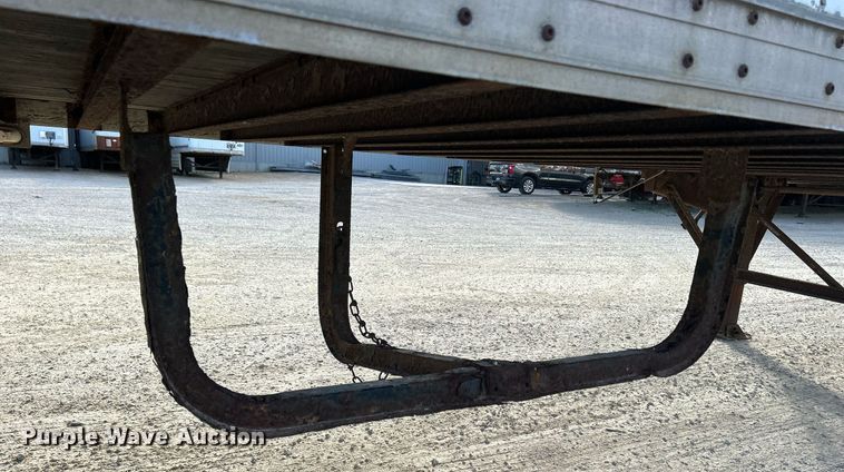 image for item DQ0966 2000 Wabash  dry van trailer