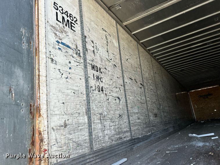 image for item DQ0966 2000 Wabash  dry van trailer