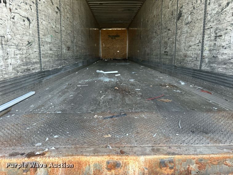 image for item DQ0966 2000 Wabash  dry van trailer