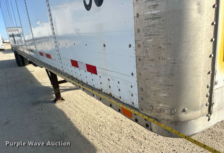 image for item DQ0966 2000 Wabash  dry van trailer