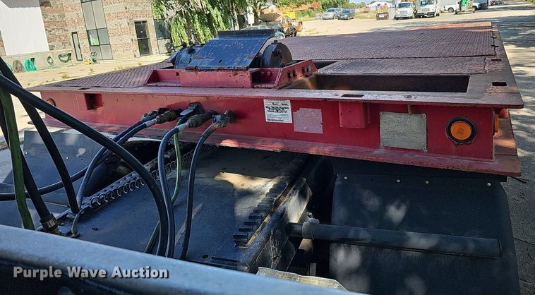 image for item DQ1186 2000 Dakota Manufacturing DHT9048  drop deck equipment trailer