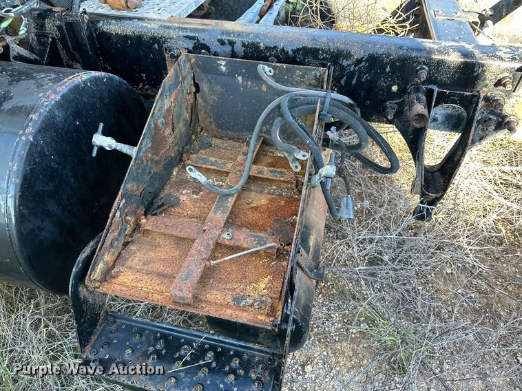 image for item DQ1445 2006 International 8600  semi truck