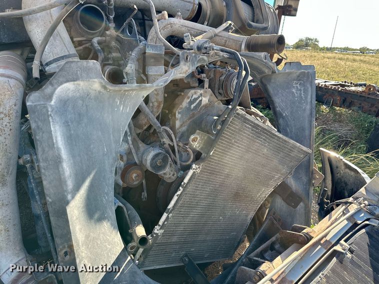 image for item DQ1445 2006 International 8600  semi truck