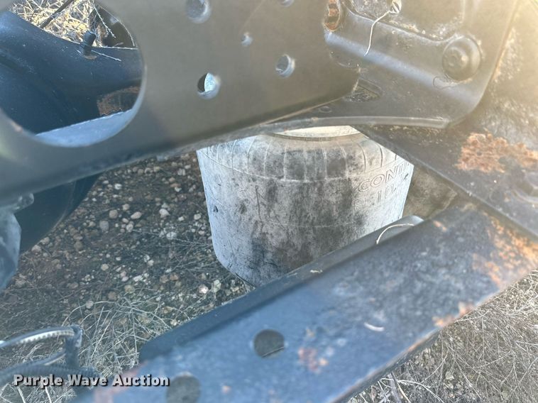 image for item DQ1447 2011 International  semi truck