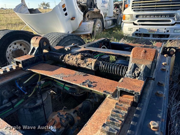 image for item DQ1448 2007 Sterling  semi truck