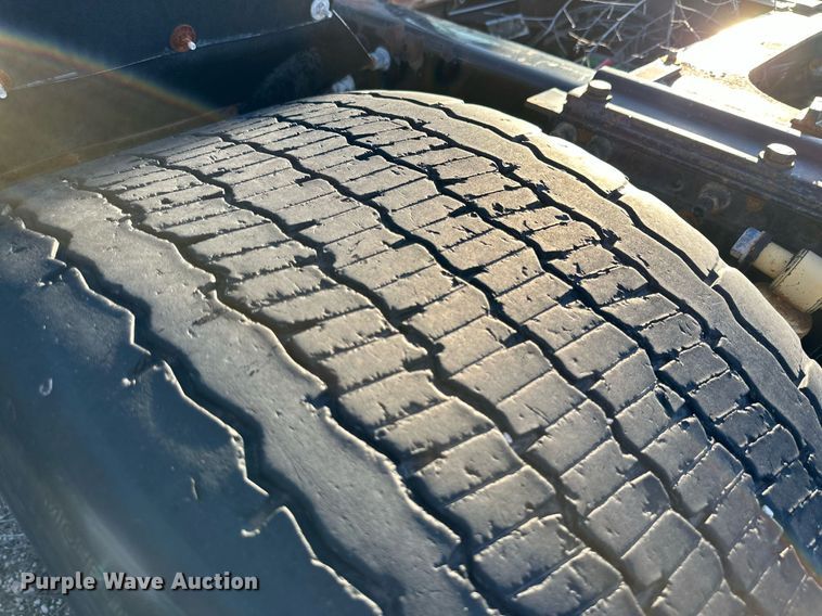 image for item DQ1448 2007 Sterling  semi truck