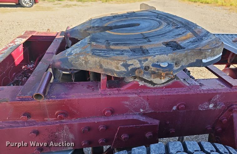 image for item DR5803 1992 Peterbilt 375  semi truck