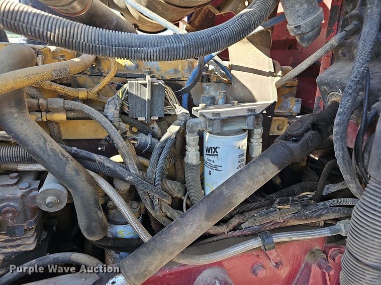 image for item DR5803 1992 Peterbilt 375  semi truck