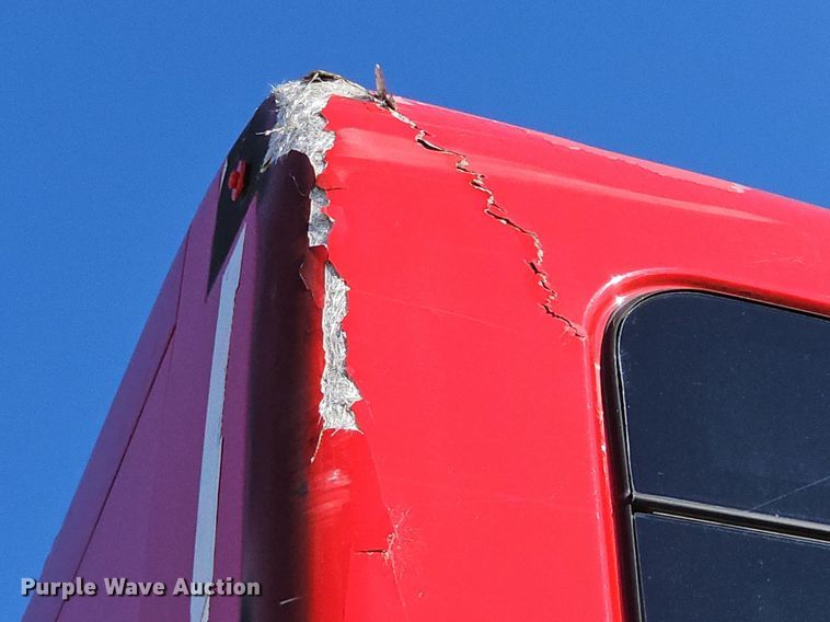 image for item DR5858 2012 Peterbilt 587  semi truck