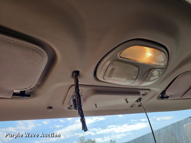 image for item DR5858 2012 Peterbilt 587  semi truck