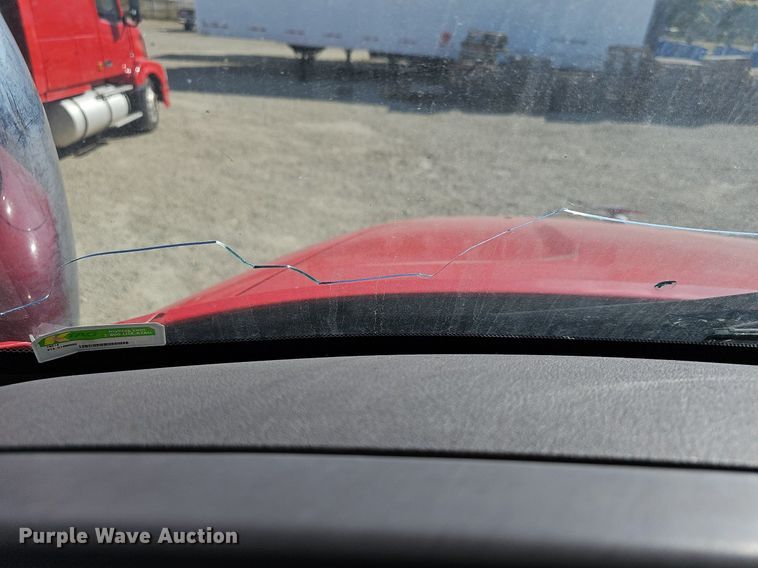 image for item DR5858 2012 Peterbilt 587  semi truck