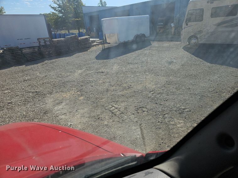 image for item DR5858 2012 Peterbilt 587  semi truck