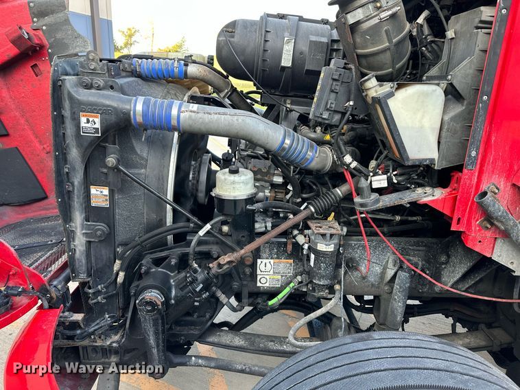 image for item DV1012 2016 Kenworth T400 semi truck