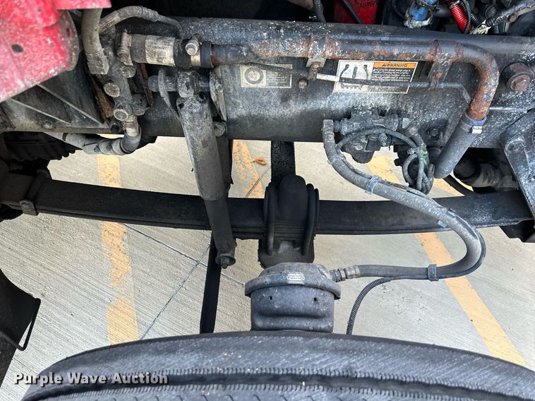 image for item DV1012 2016 Kenworth T400 semi truck