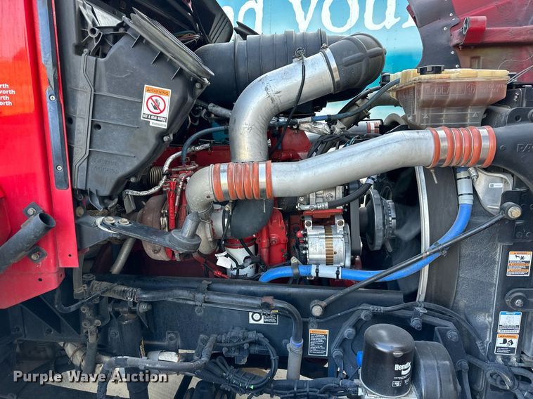 image for item DV1014 2014 Kenworth T400 semi truck