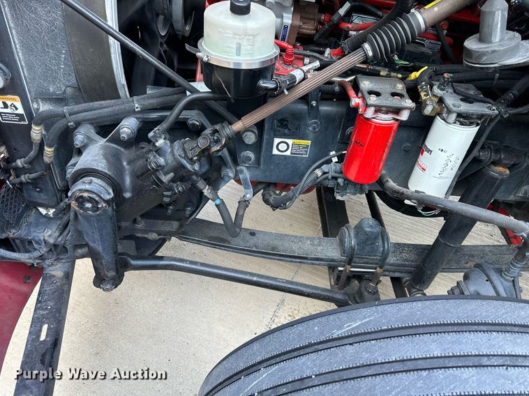 image for item DV1014 2014 Kenworth T400 semi truck