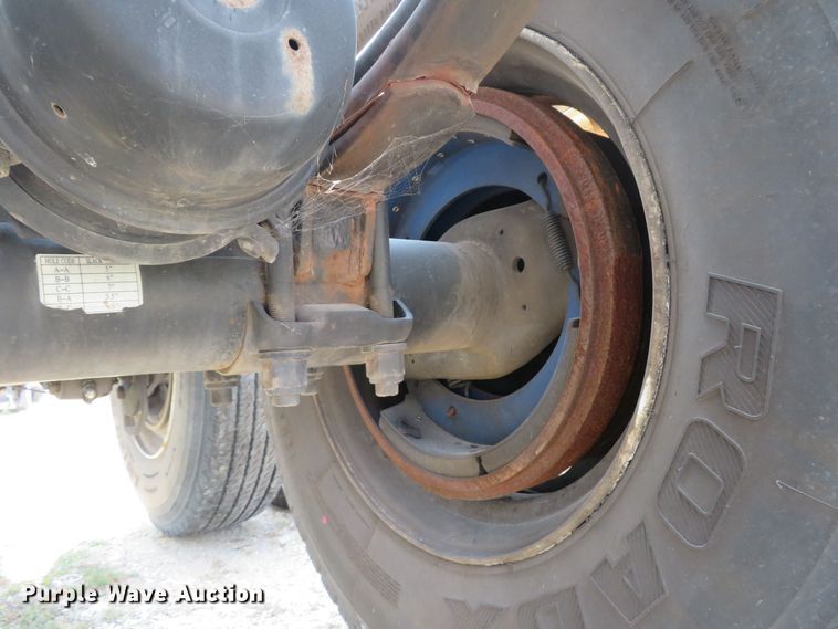 image for item FB9860 2015 Southern Frac  container trailer