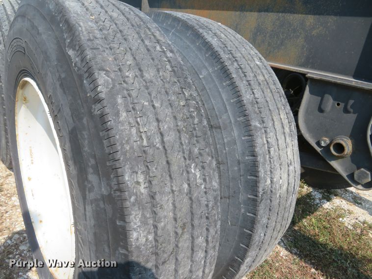 image for item FB9860 2015 Southern Frac  container trailer