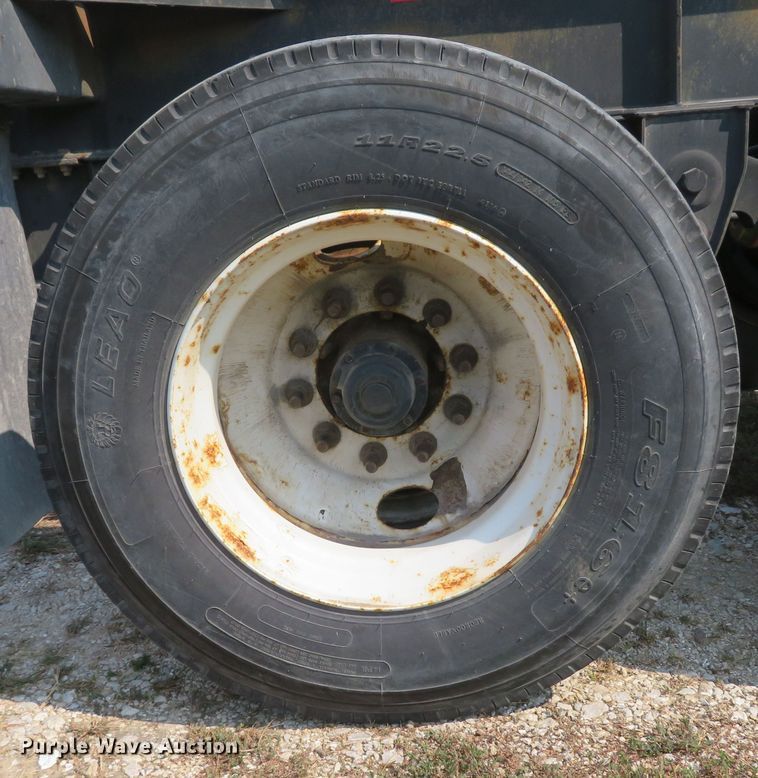 image for item FB9860 2015 Southern Frac  container trailer