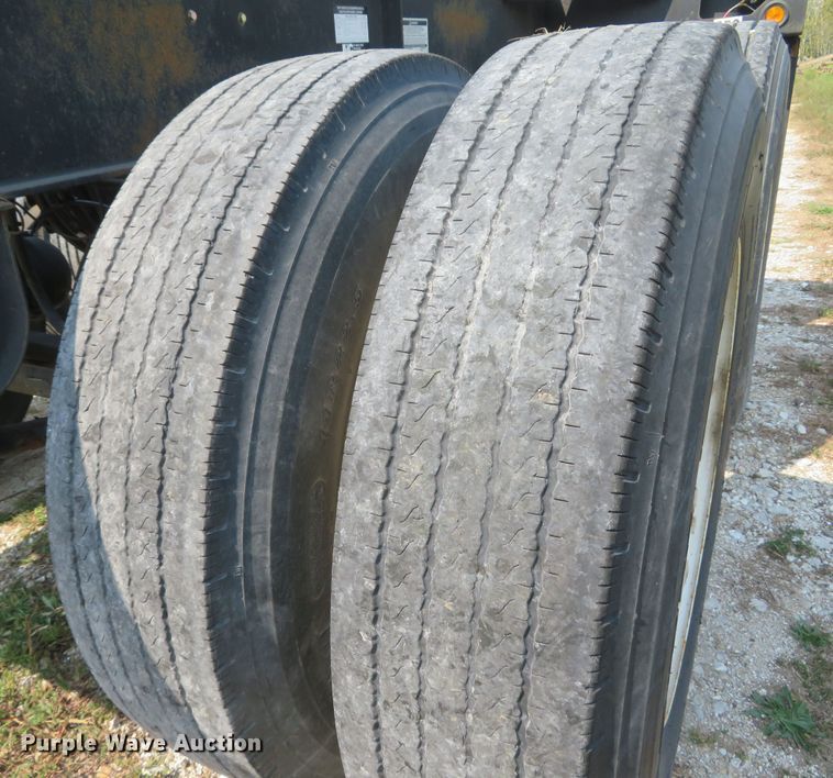 image for item FB9860 2015 Southern Frac  container trailer