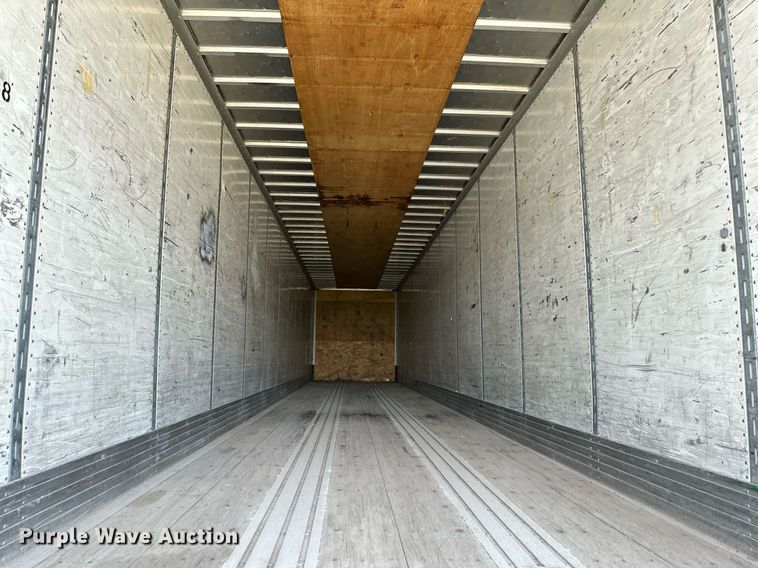 image for item HN9990 1996 Monn  dry van trailer