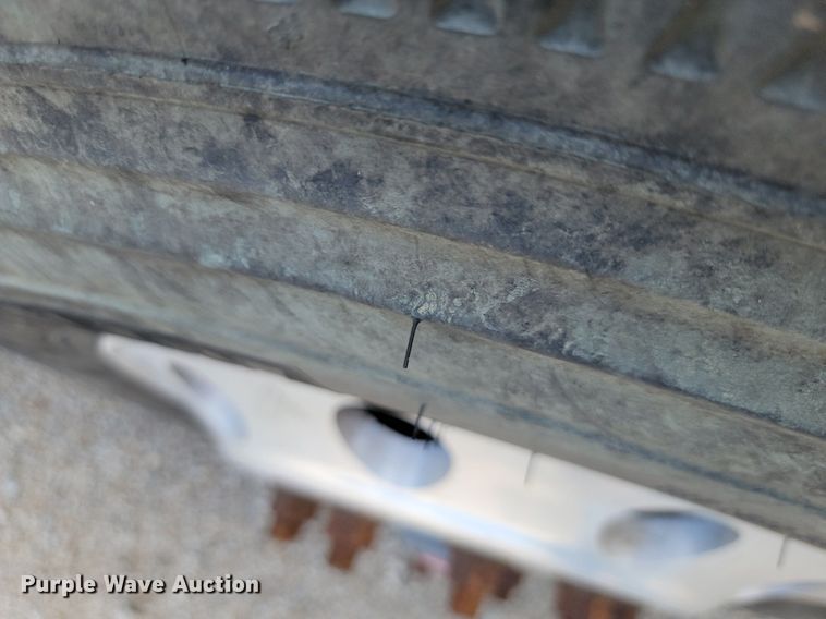 image for item JE9502 2012 Kenworth T660  semi truck