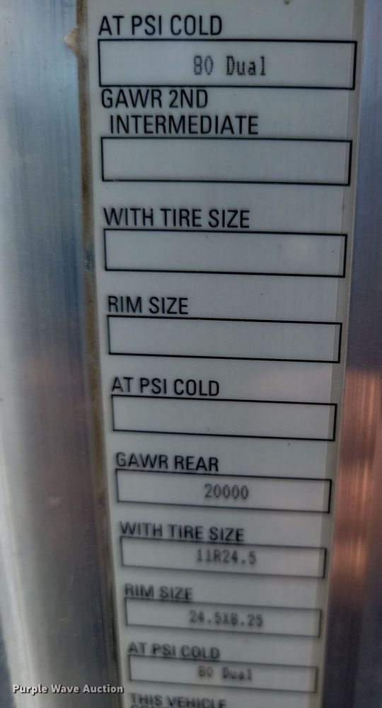 image for item JE9502 2012 Kenworth T660  semi truck