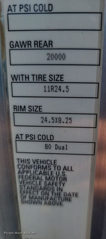 image for item JE9502 2012 Kenworth T660  semi truck