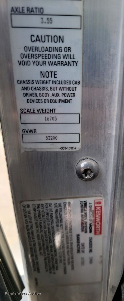 image for item JE9502 2012 Kenworth T660  semi truck