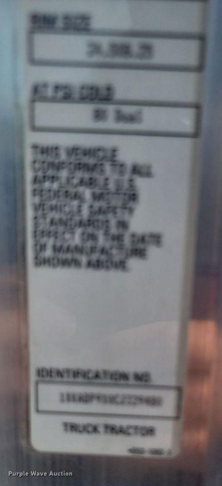 image for item JE9502 2012 Kenworth T660  semi truck