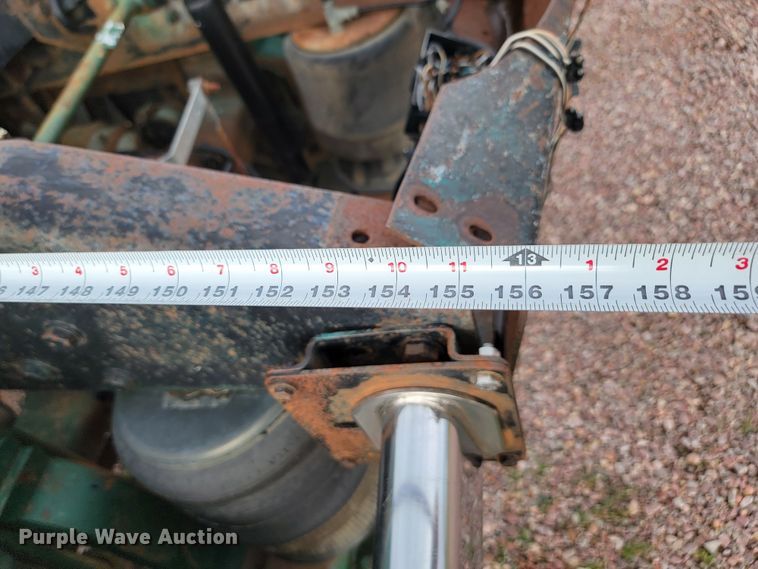 image for item JW9633 1995 Peterbilt 379  semi truck