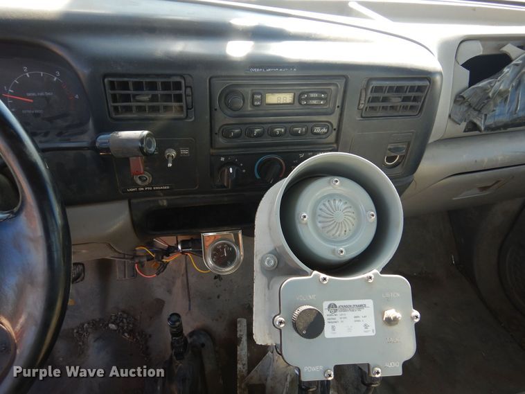 image for item KD9217 2000 Ford F650  bucket truck